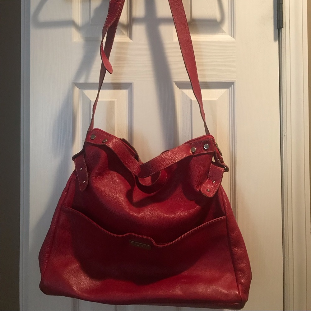 Handbags - Picture 3 of 7